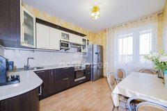 Екатеринбург, ул. Анатолия Мехренцева, 32 (Академический) - фото квартиры