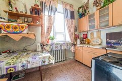г. Среднеуральск, ул. Куйбышева, 15 (городской округ Среднеуральск) - фото квартиры