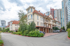 Екатеринбург, ул. Луначарского, 240/11 (Парковый) - фото таунхауса