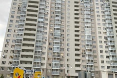 Екатеринбург, ул. Библиотечная, 43 (Втузгородок) - фото квартиры