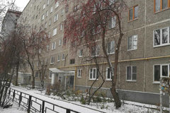 Екатеринбург, ул. Дагестанская, 2 (Химмаш) - фото квартиры