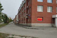 Екатеринбург, ул. Высоцкого, 42 - фото гаража