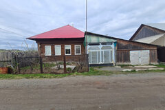 г. Краснотурьинск, ул. Комарова,   (городской округ Краснотурьинск) - фото дома