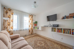 Екатеринбург, ул. Карасьевская, 20 (Широкая речка) - фото квартиры