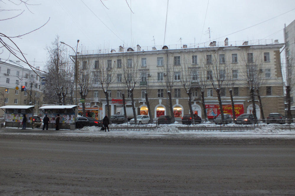 Екатеринбург, ул. Первомайская, 79 (Втузгородок) - фото торговой площади (1)