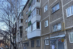 Екатеринбург, ул. Варшавская, 34 (Птицефабрика) - фото квартиры