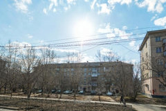 Екатеринбург, ул. Комсомольская, 12 (Втузгородок) - фото квартиры