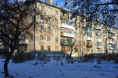 г. Артемовский, ул. Лесная, 22А (городской округ Артемовский) - фото квартиры