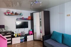 г. Первоуральск, ул. Емлина, 14 (городской округ Первоуральск) - фото квартиры