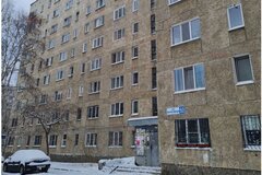 Екатеринбург, ул. Бакинских комиссаров, 60 (Уралмаш) - фото квартиры