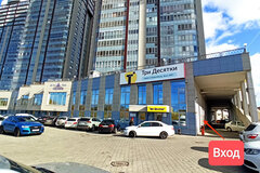 Екатеринбург, ул. Юмашева, 9 (ВИЗ) - фото торговой площади