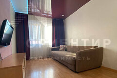 Екатеринбург, ул. Латвийская, 54 (Компрессорный) - фото квартиры