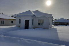 к.п. Чистые росы, ул. Цитриновая, 13 (городской округ Белоярский) - фото дома