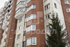 Екатеринбург, ул. Красных Командиров, 32 (Эльмаш) - фото квартиры