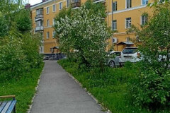 г. Первоуральск, ул. Ватутина, 36 (городской округ Первоуральск) - фото квартиры