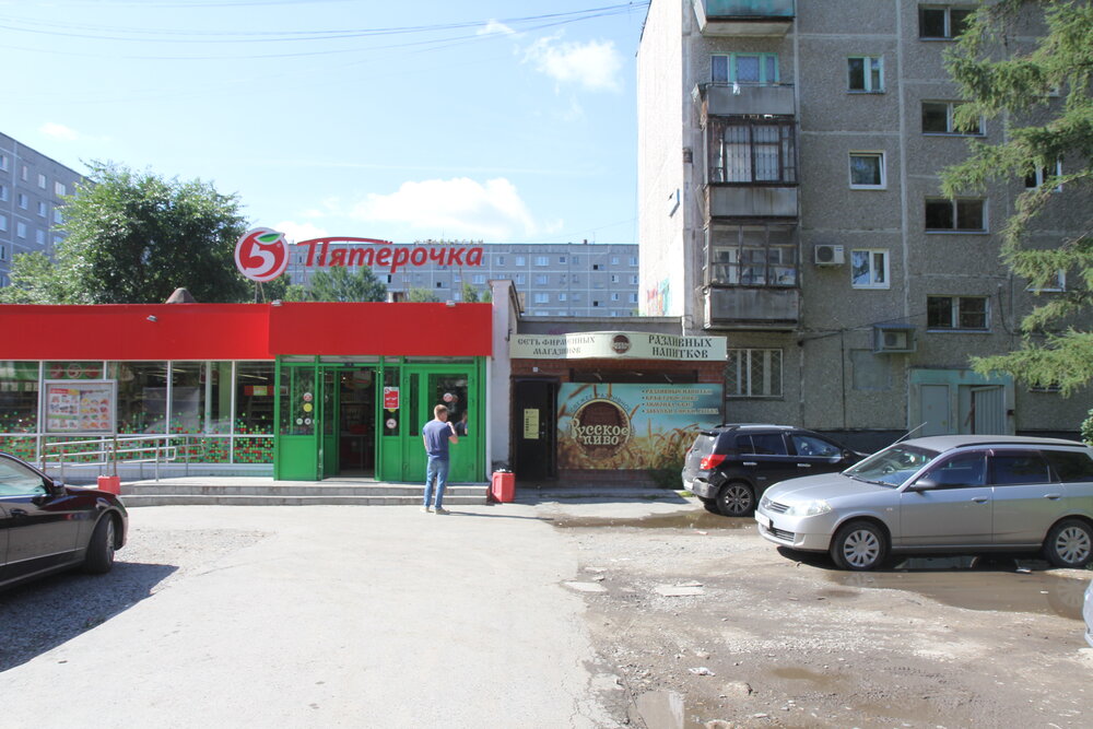 Екатеринбург, ул. Громова, 140 (ВИЗ) - фото торговой площади (3)