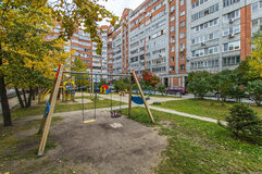 Екатеринбург, ул. Фролова, 27 (ВИЗ) - фото квартиры