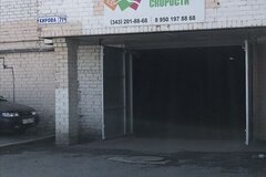 Екатеринбург, ул. Фролова, 20 (ВИЗ) - фото гаража