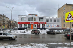 Екатеринбург, ул. Сурикова, 47 - фото торговой площади