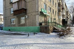 г. Артемовский, ул. Ленина, 16 (городской округ Артемовский) - фото офисного помещения