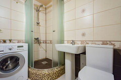 Екатеринбург, ул. Цвиллинга, 16 (Автовокзал) - фото квартиры