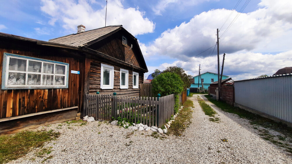 г. Краснотурьинск, ул. Калинина, 45 (городской округ Краснотурьинск) - фото дома (3)