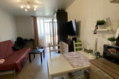 г. Верхняя Пышма, ул. Петрова, 34в (городской округ Верхняя Пышма) - фото квартиры