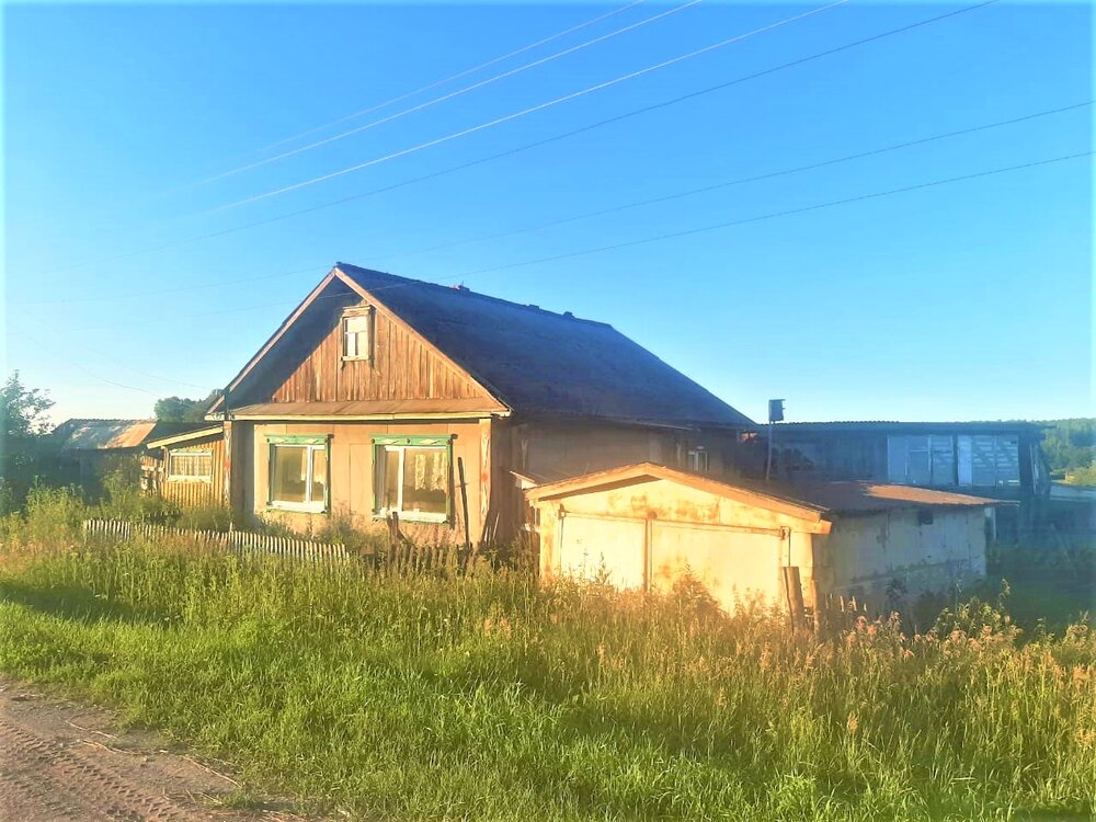 д. Медведева, ул. Куйбышева, 36 (городской округ Пышминский) - фото дома (3)