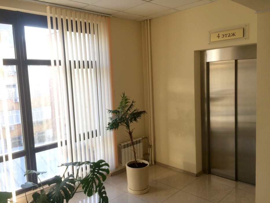 Екатеринбург, ул. Антона Валека, 13 (Центр) - фото офисного помещения (7)