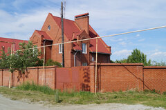 п. Верх-Нейвинский, ул. Евдокимова, 4 (городской округ Верх-Нейвинский) - фото коттеджа