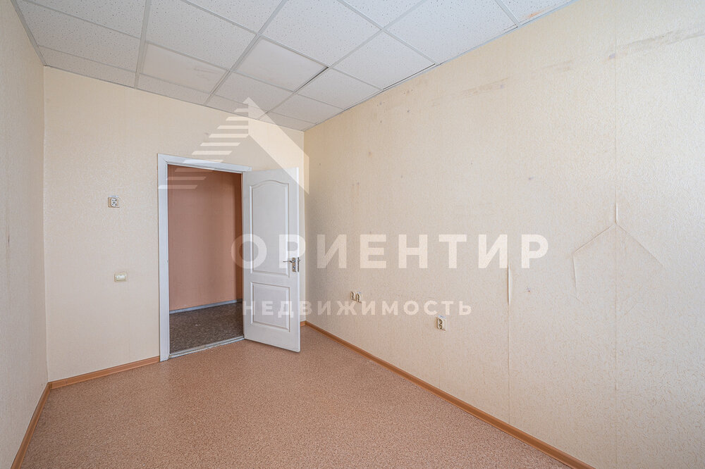 Екатеринбург, ул. Селькоровская, 82а (Вторчермет) - фото офисного помещения (2)