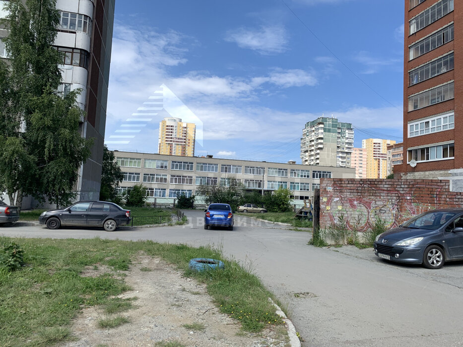 Екатеринбург, ул. Сулимова, 28-б (Пионерский) - фото гаража (7)