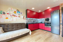 г. Верхняя Пышма, ул. Калинина, 37а (городской округ Верхняя Пышма) - фото квартиры