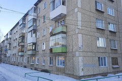г. Краснотурьинск, ул. Рюмина, 11 (городской округ Краснотурьинск) - фото квартиры