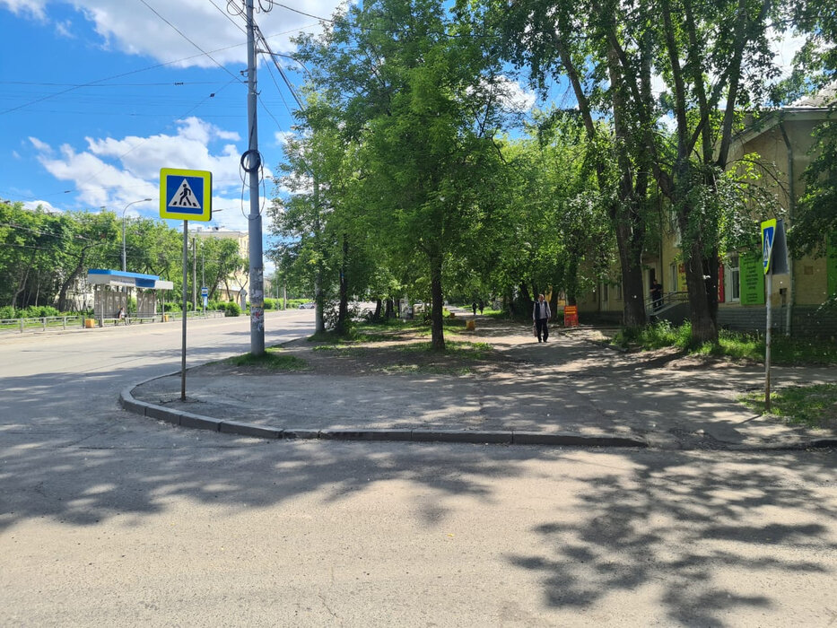 Екатеринбург, ул. Энтузиастов, 24 (Эльмаш) - фото торговой площади (3)