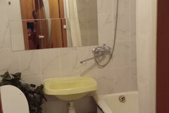 Екатеринбург, ул. Старых Большевиков, 56 (Эльмаш) - фото квартиры