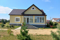 с. Новоалексеевское, ул. Рождественская, 52 (городской округ Первоуральск) - фото коттеджа