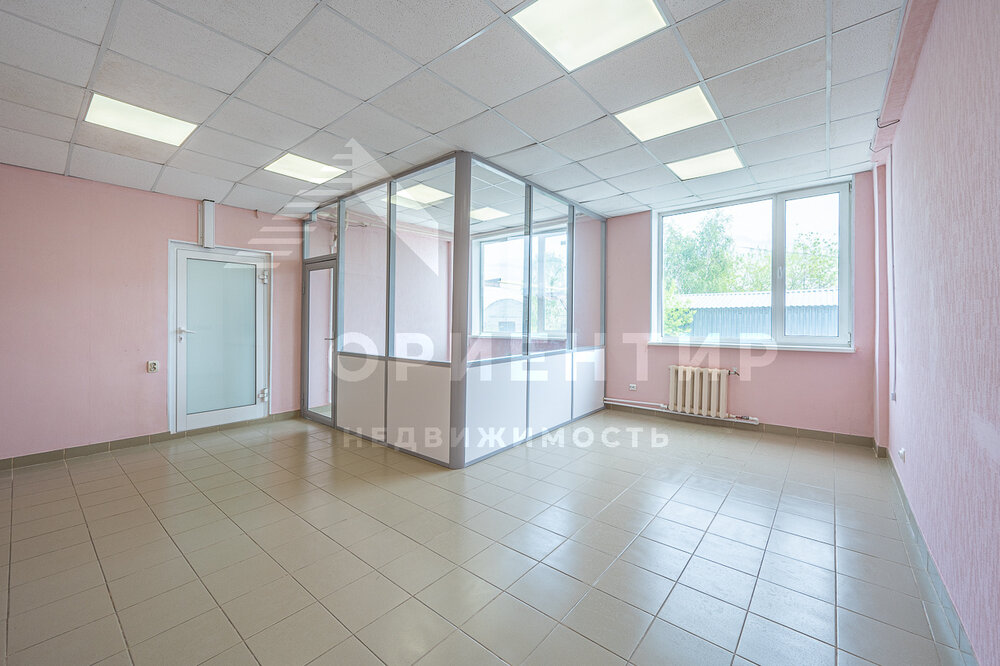 Екатеринбург, ул. Селькоровская, 82АБ - фото офисного помещения (4)