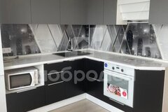 Екатеринбург, ул. Латвийская, 48/1 (Компрессорный) - фото квартиры