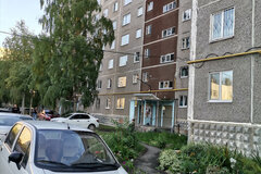 Екатеринбург, ул. Сиреневый, 11 (ЖБИ) - фото квартиры