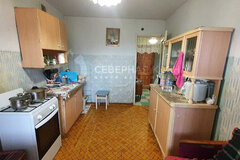 г. Невьянск, ул. Космонавтов, 2 (городской округ Невьянский) - фото квартиры