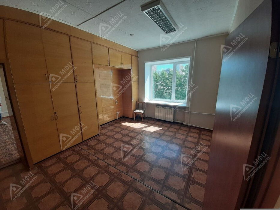 Екатеринбург, ул. Артинская, 4 (Завокзальный) - фото офисного помещения (2)