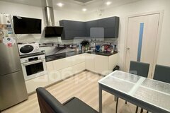 Екатеринбург, ул. Латвийская, 56/3 (Компрессорный) - фото квартиры