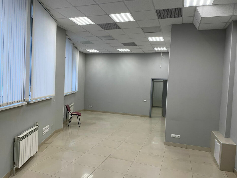 Екатеринбург, ул. Бабушкина, 45 (Эльмаш) - фото офисного помещения (6)