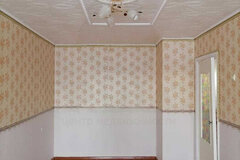 поселок городского типа Малышева, ул. Автомобилистов, 6 (городской округ Малышевский) - фото квартиры