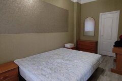 Екатеринбург, ул. Орджоникидзе, 22 (Уралмаш) - фото квартиры