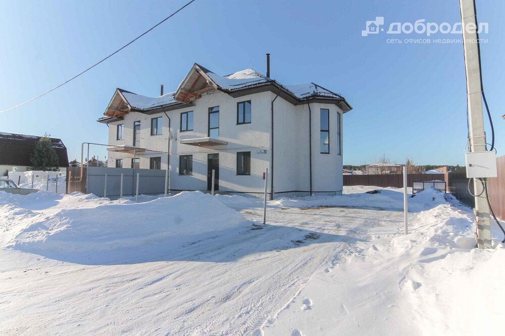 с. Балтым, ул. Животноводов, 5 к.1 (городской округ Верхняя Пышма) - фото таунхауса (1)
