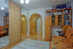 Екатеринбург, ул. Крауля, 61/1 (ВИЗ) - фото квартиры