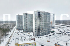Екатеринбург, ул. микрорайон Светлый, 4 (Уктус) - фото квартиры