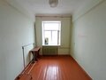 Продажа комнат: г. Ревда, ул. Чайковского, 27 (городской округ Ревда) - Фото 1
